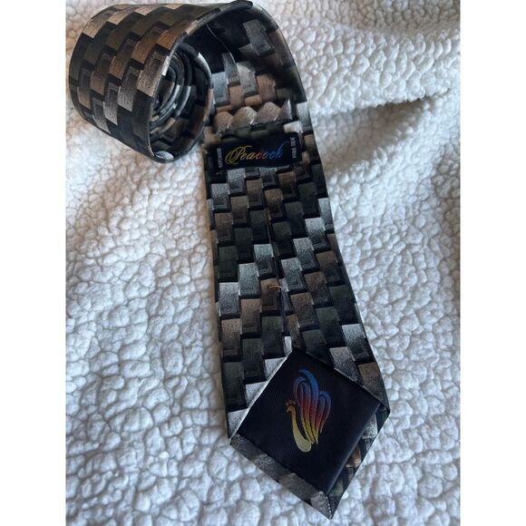 Peacock Tie - Picture 2 of 4